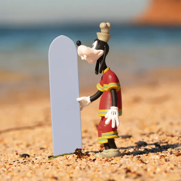 Super7 Disney^Disney Reaction Figures - Vintage Collection Wave 2 - Goofy (Hawaiian Holiday)