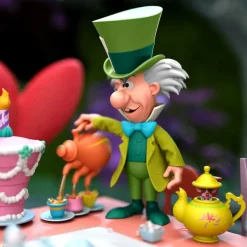 Super7 Disney^Disney Ultimates! Wave 2 - The Tea Time Mad Hatter (Alice In Wonderland)