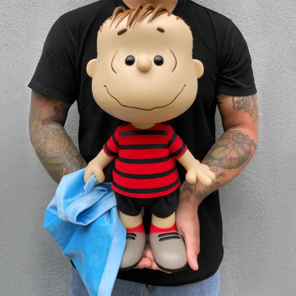 Super7 Peanuts^Peanuts Supersize - Linus With Blanket