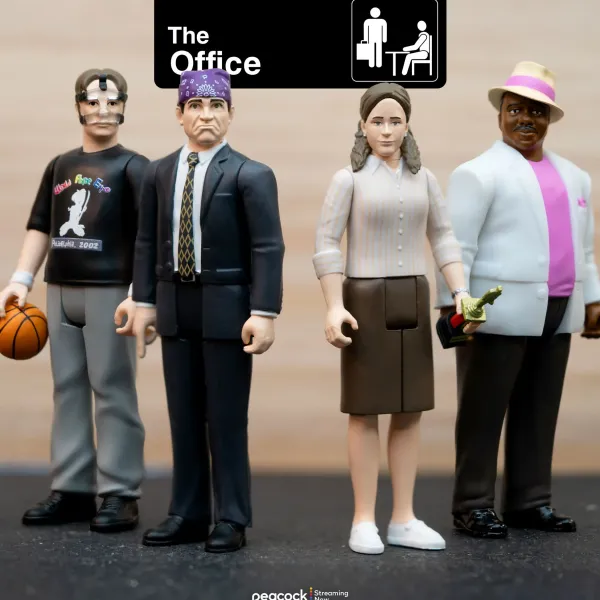 Super7 The Office^The Office Reaction Figures Wave 2 - Michael Scott (Prison Mike), Dwight Schrute (Basketball), Stanley Hudson (Florida), Pam Beesly (Dundie)
